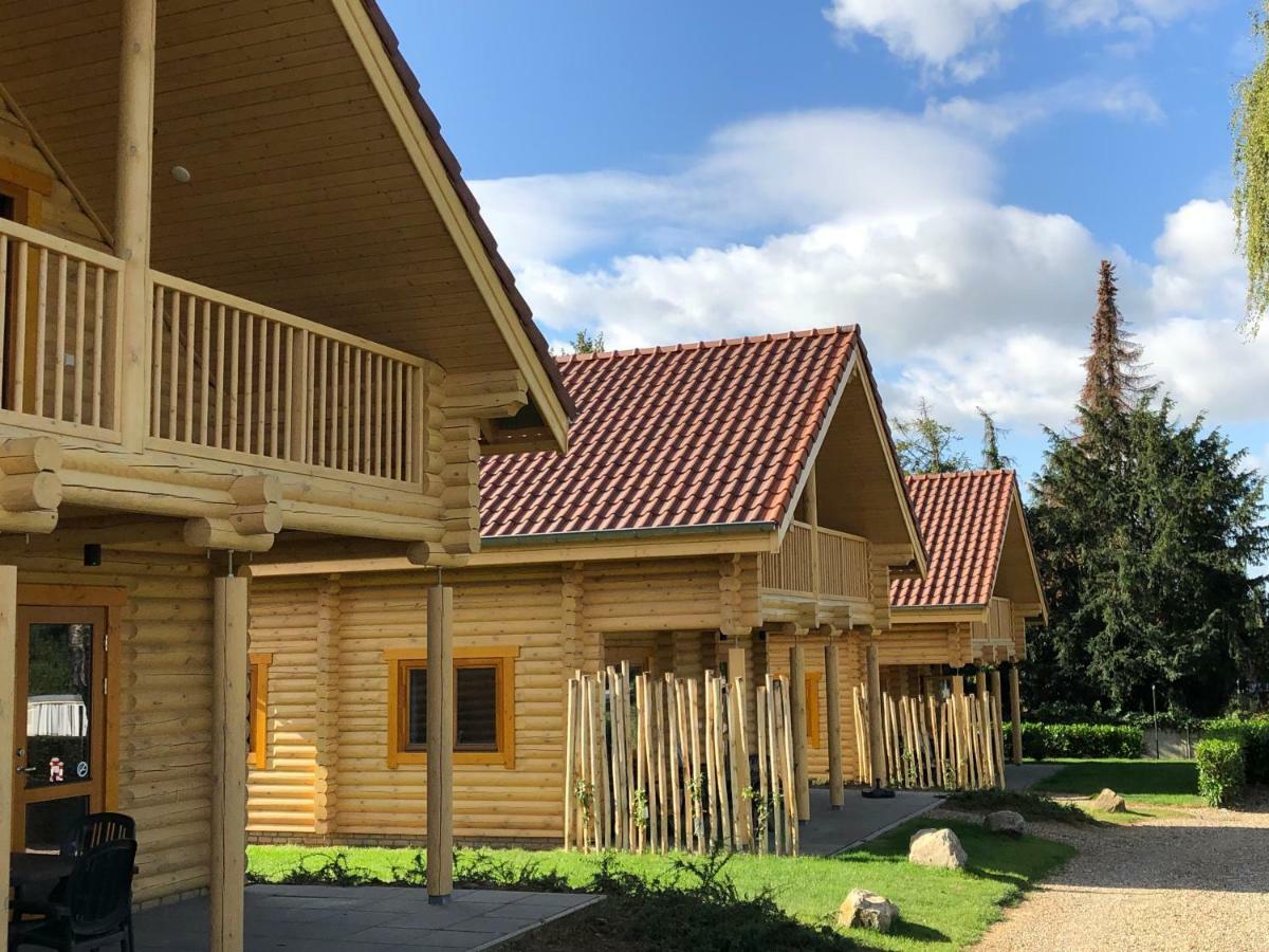 Boomstamhuis High Chaparral Oirsbeek Exterior photo